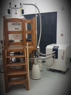 Spectromètre RMN 600